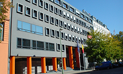 Botschaft-Vertretung-DG-Berlin